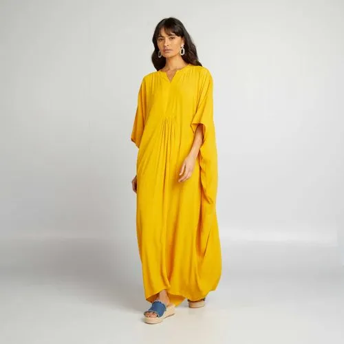 robe longue fluide et légère jaune robe longue fluide et légère jaune