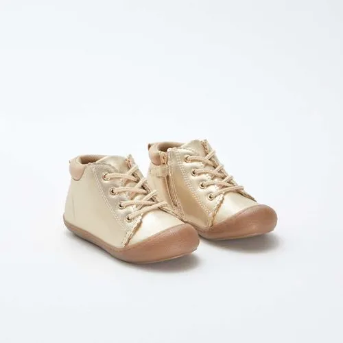chaussures à paillettes et lacets beige chaussures à paillettes et lacets beige