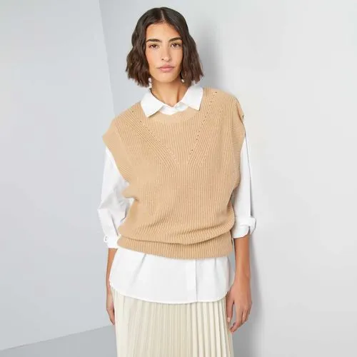pull sans manches col v beige pull sans manches col v beige