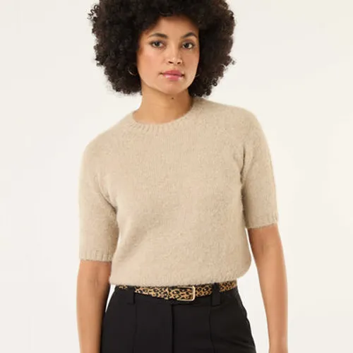 pull en maille grosse jauge à manches courtes beige
